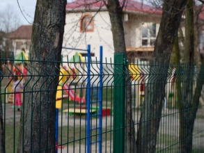 3D заборы для детского сада 12 метров фото в Первомайске