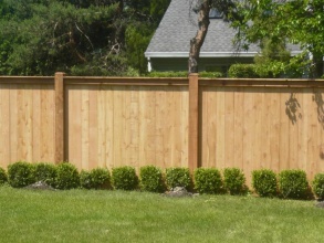 Деревянный забор сплошной 8 соток фото с установкой