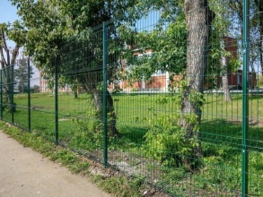 3D заборы для школы 90 метров фото в Первомайске